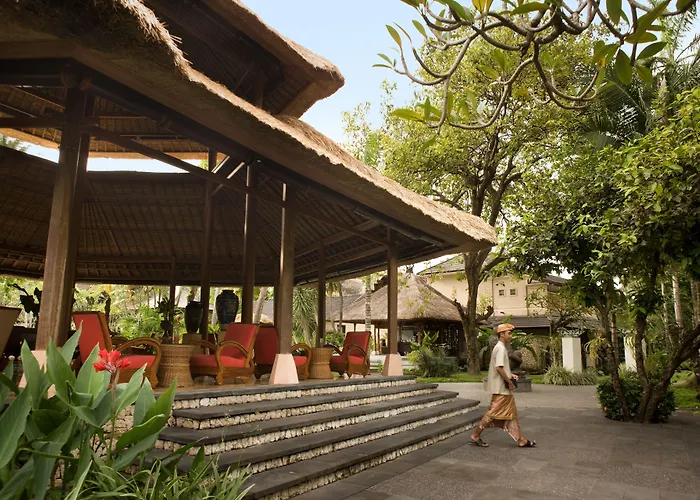 Segara Village Resort 4*