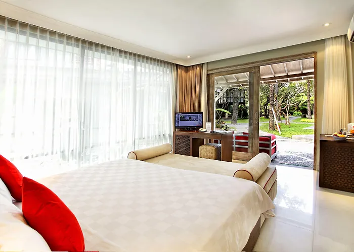 Segara Village Resort 4*