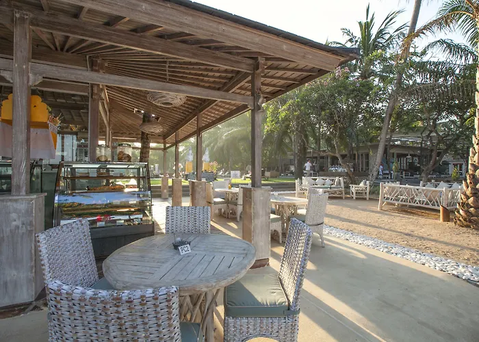 Segara Village 4*