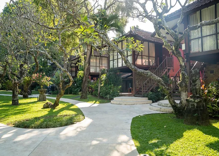 Resort Segara Village 4*